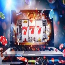 ak99 পোকারে সবুজ কার্ড টেবিল দৃশ্য